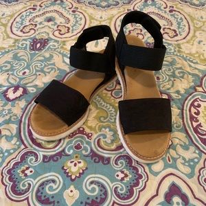 Skechers Sandals size 7.5